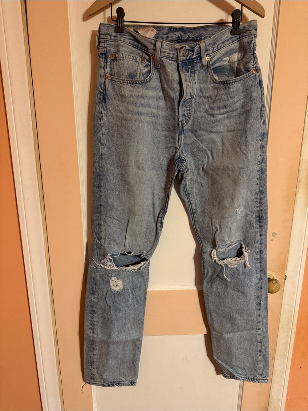 Levi’s 501 Ripped Denim Jeans 30x32